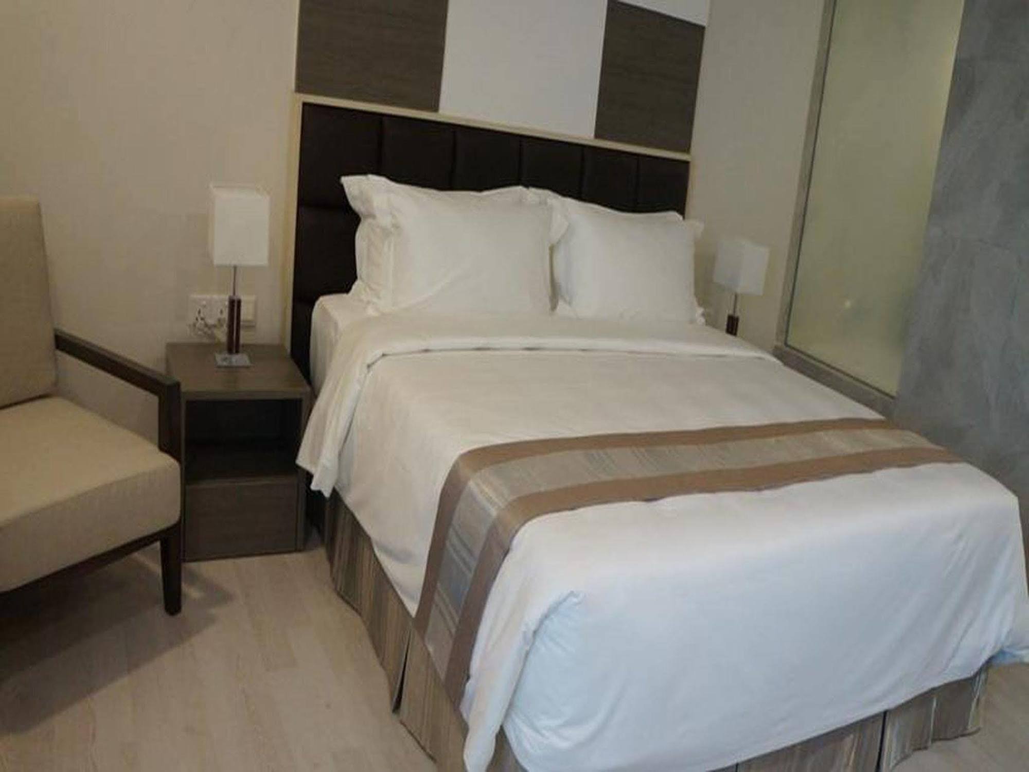 Parami Hotel 4*
