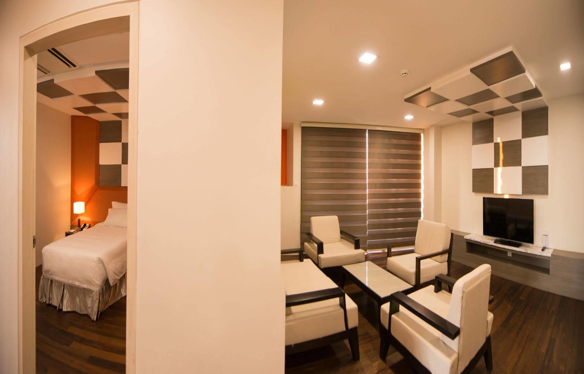 Hotel Parami Yangon